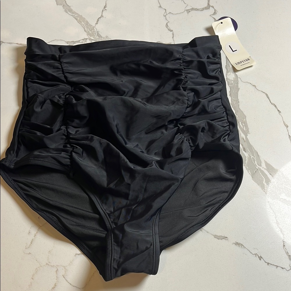 Shapermint / Empetua Essentials Shaping Bikini Bottom L
